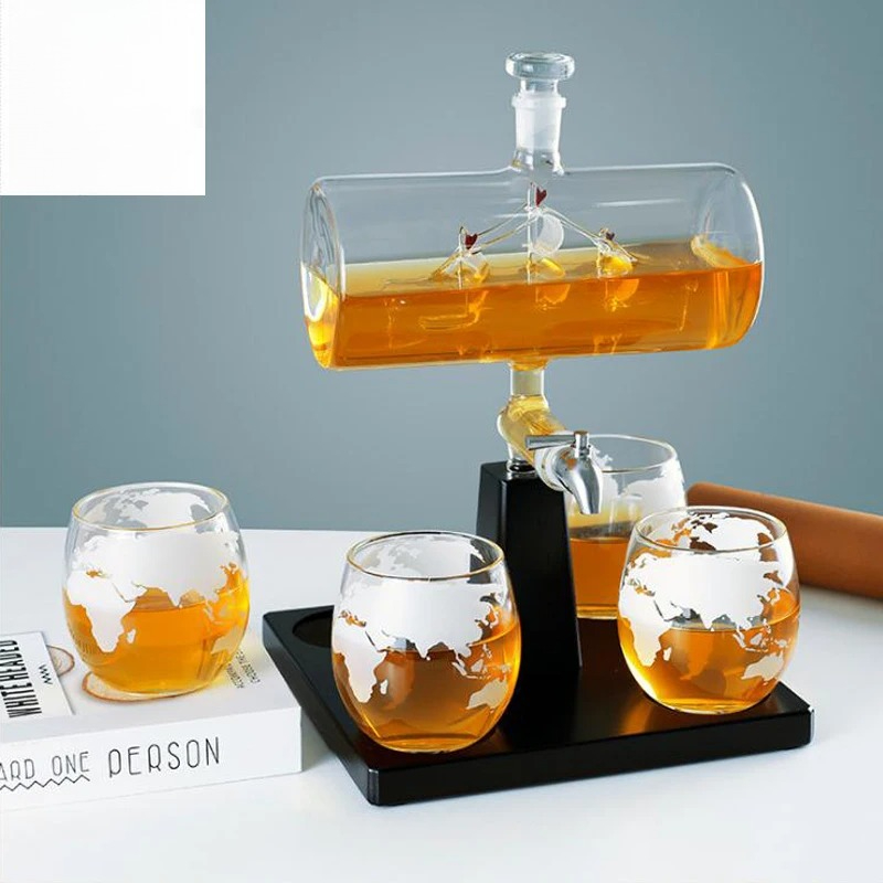 Whiskey Decanter With Antique  - Decanter Globe Set ulasan dan harga